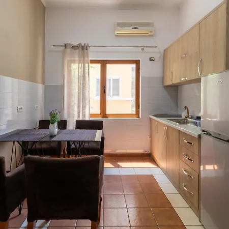 Apartment Center *